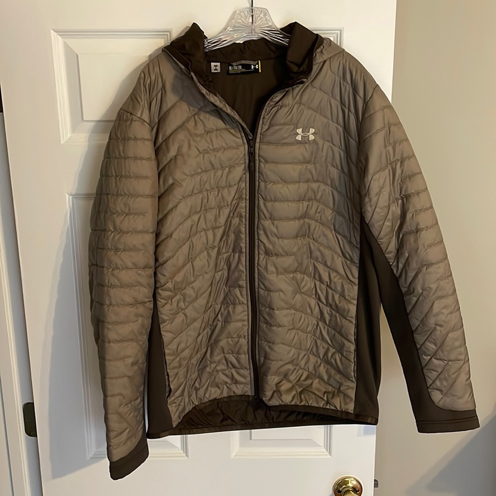 Under Armour Men’s cold gear storm coat lightweight XL
